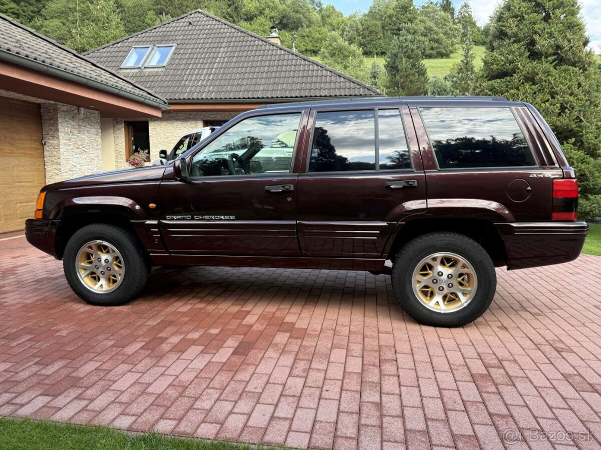 JEEP GRAND CHEROKEE 5,2i - 3