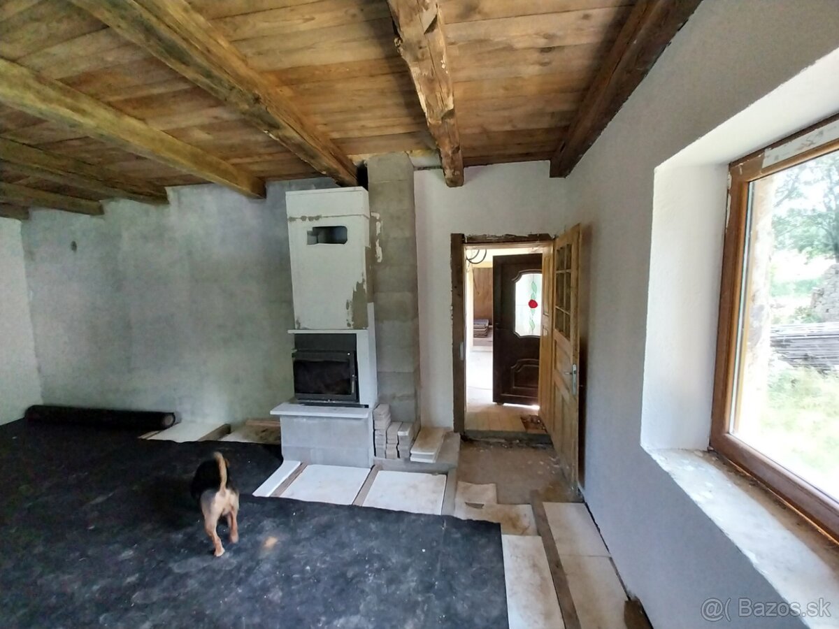 DOM NA SAMOTE V ÁBELOVEJ – MADAČKA - 3