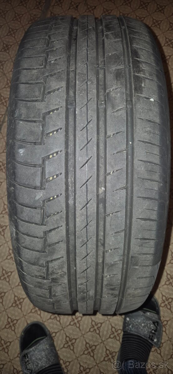 Pneu 235/45 R18 dot 1524 - 3