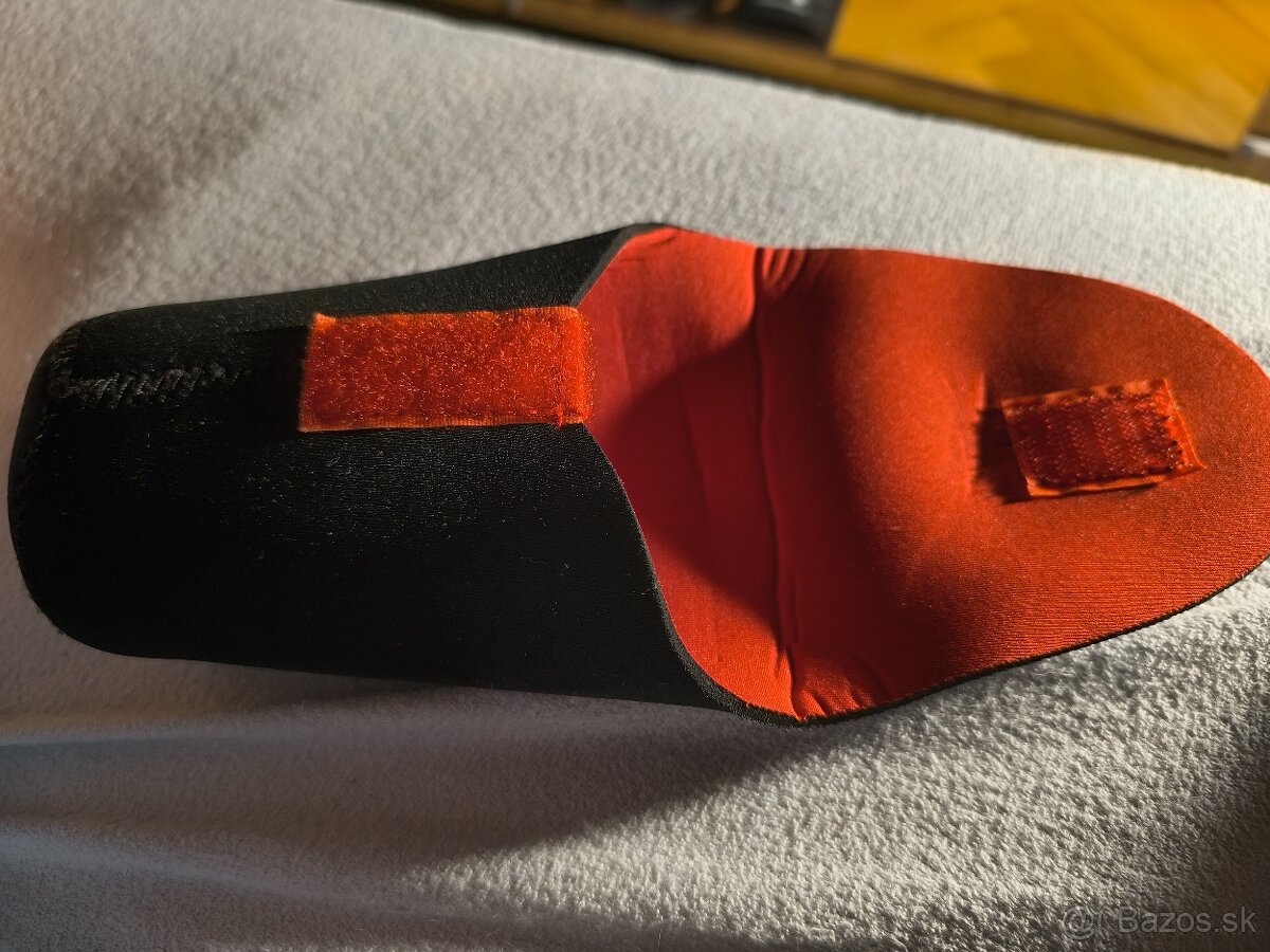 Predám objektív 7artisans 60mm f 2,8 - 3