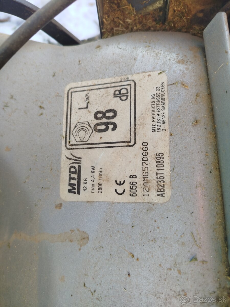 Predám benzínovú kosačku MTD - 3