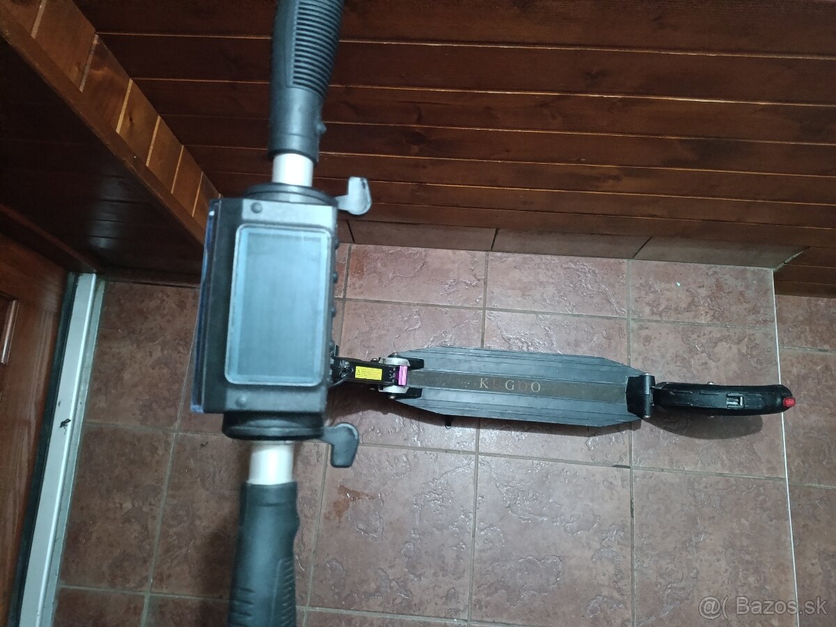 Elektrická kolobežka KUGOO - 3