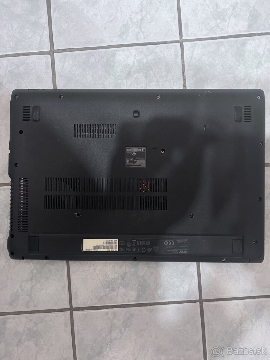 Acer Aspire V15 - 3