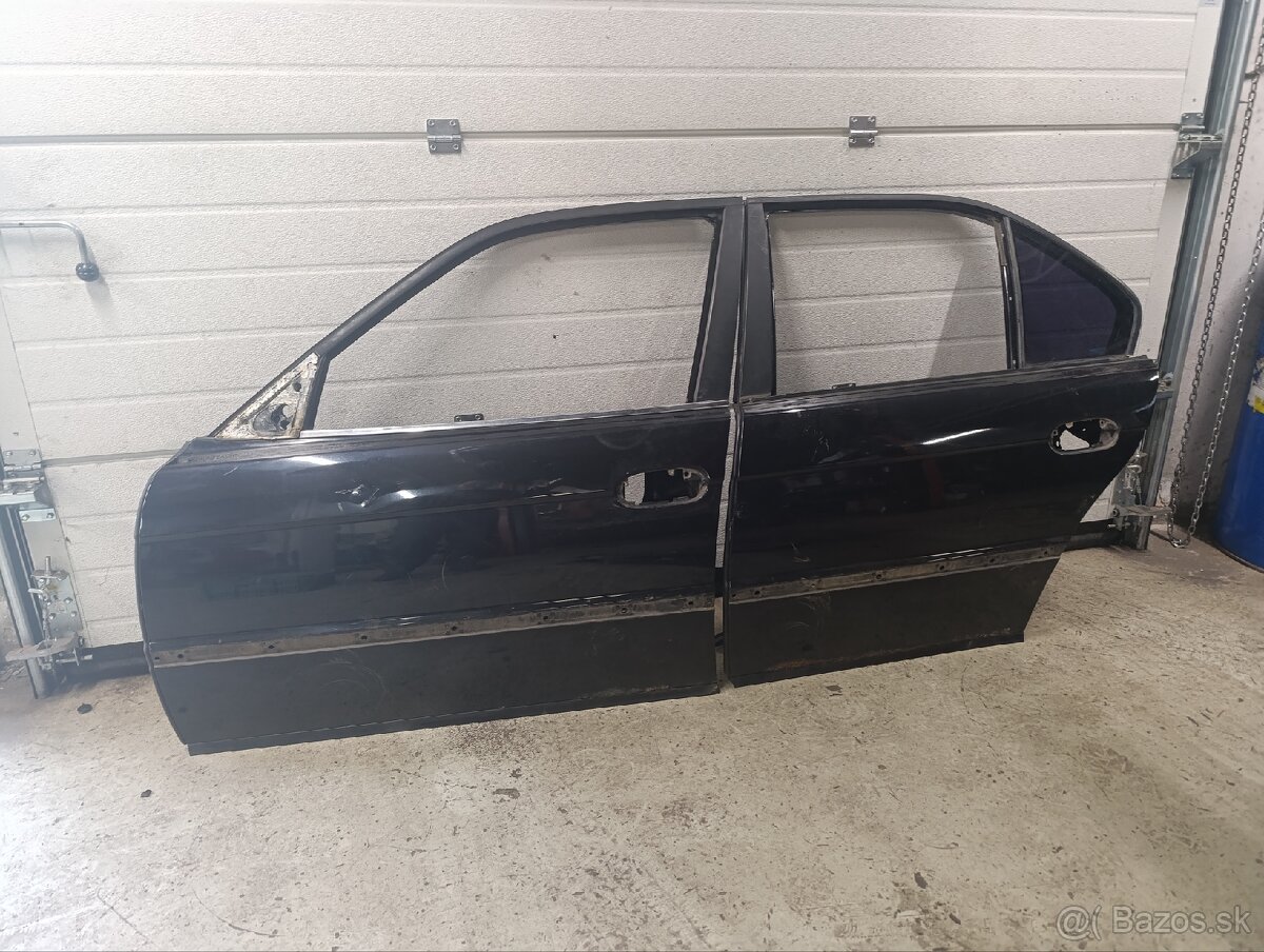 Predám dvere na bmw e38 - 3