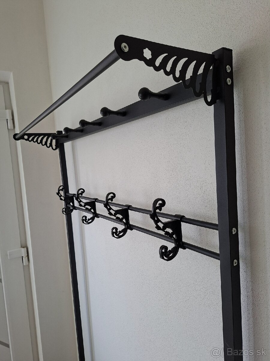 Chodbová skriňa - 3