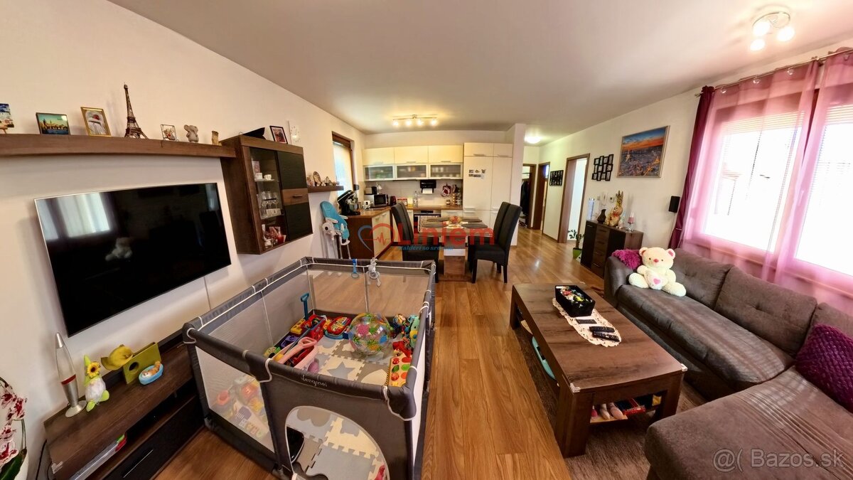 Znížená cena o 10% - Predaj 3-izbového priestranného bytu v - 3