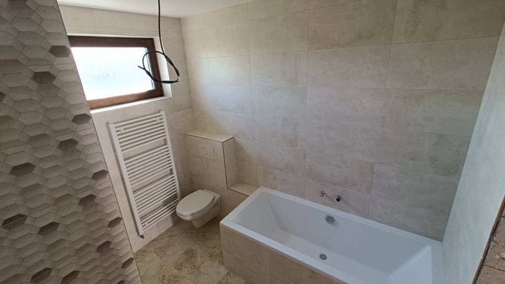 REZERVOVANÉ - RD novostavba obec HRUBOŇOVO - 3