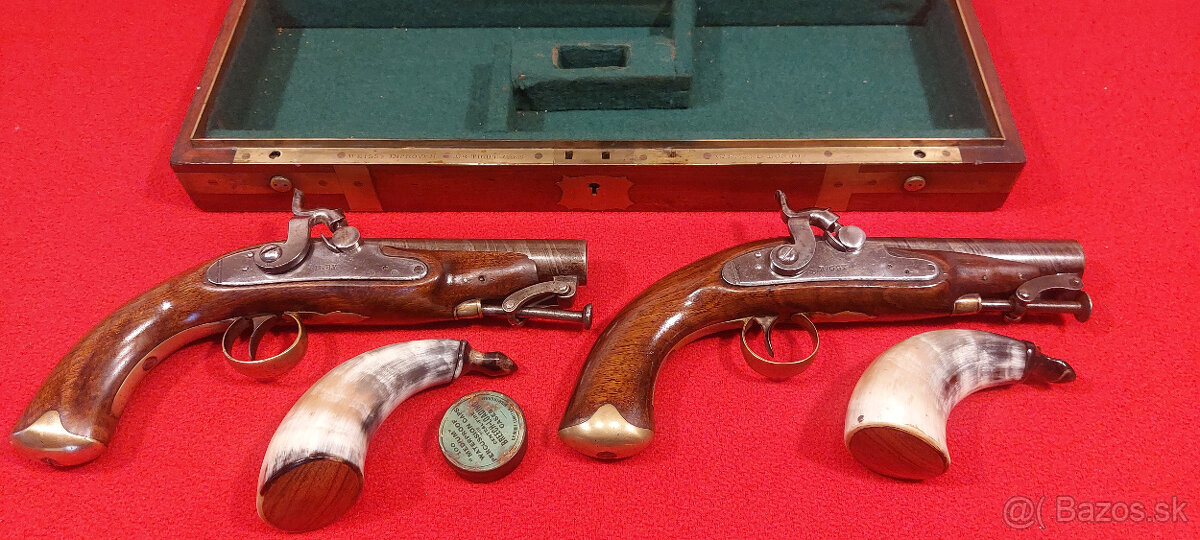 KAZETA S PERKUSNÝMI PIŠTOLAMI - 3