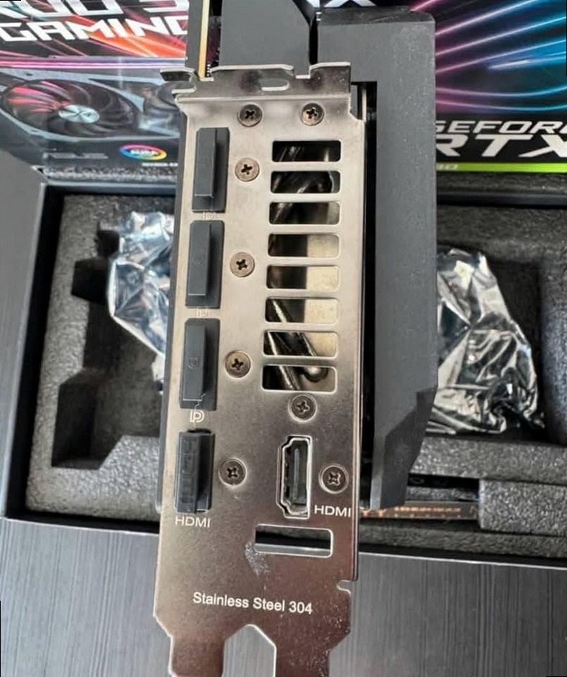 ROG Strix GeForce RTX 3090 OC - 3