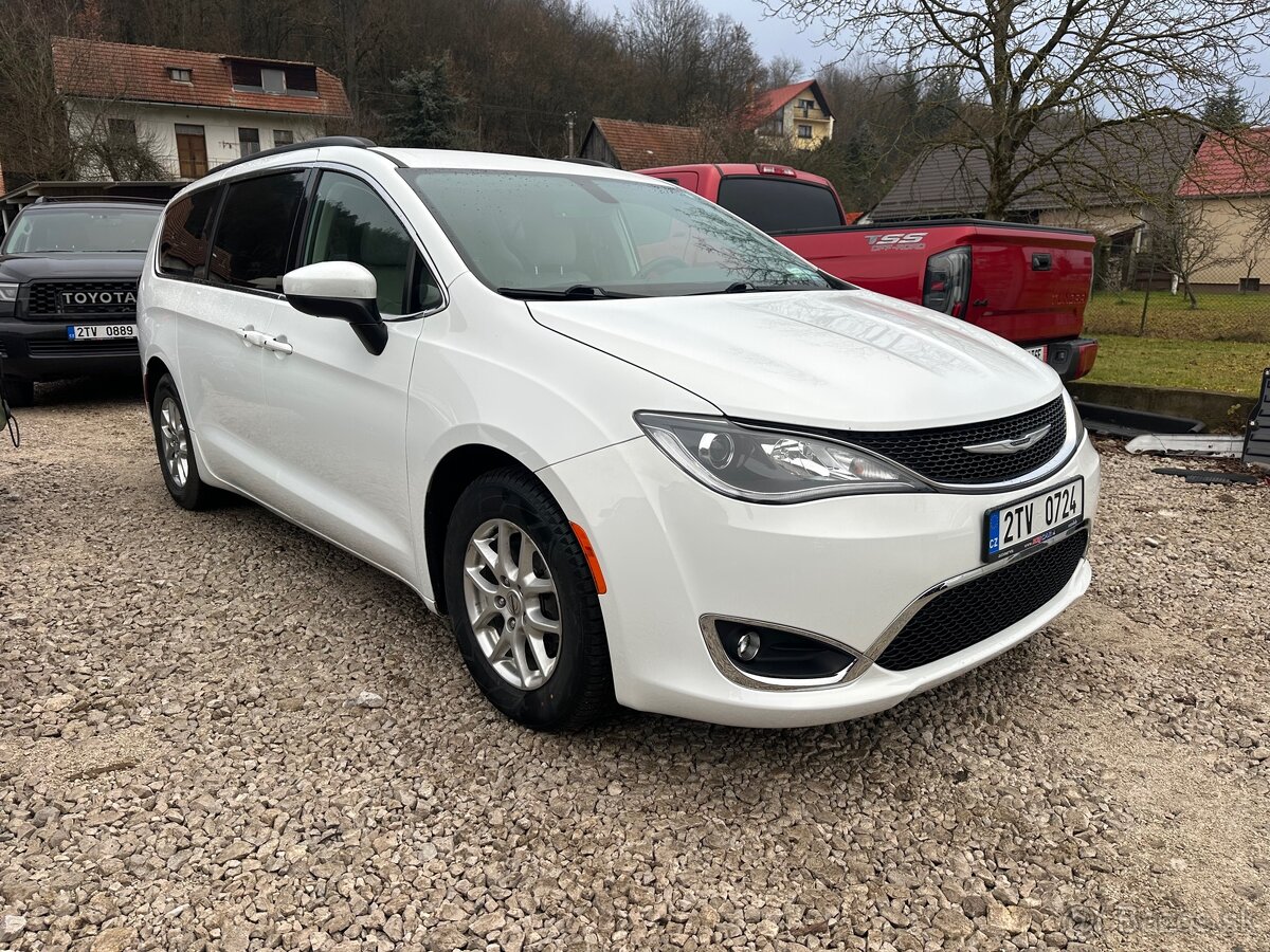 2021 Chrysler Voyager Pacifica 3,6 V6 7-miestny - 3