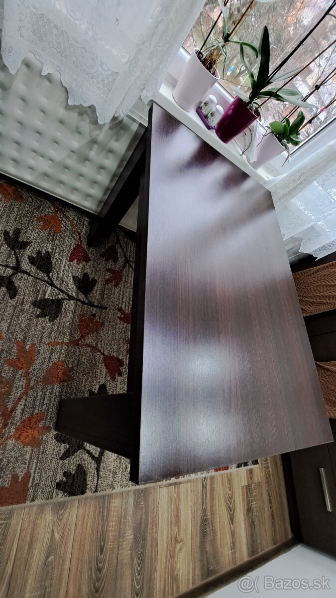 Kuchynský stôl 70x110 - 3