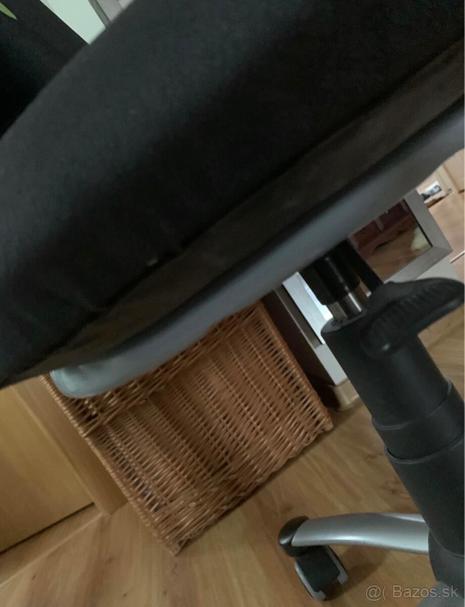 Detská rastúca stolička PC 370€ - 3