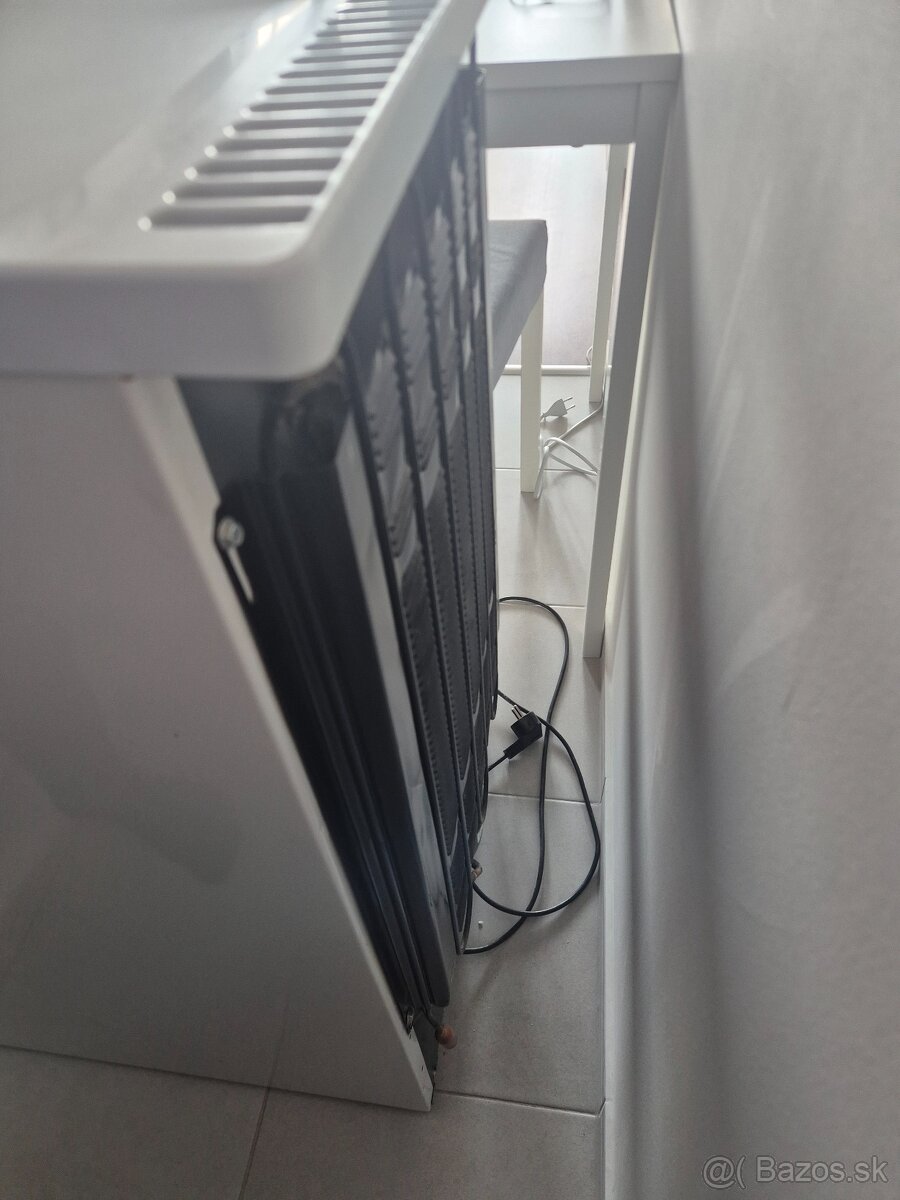 Chladnicka Whirpool - 3