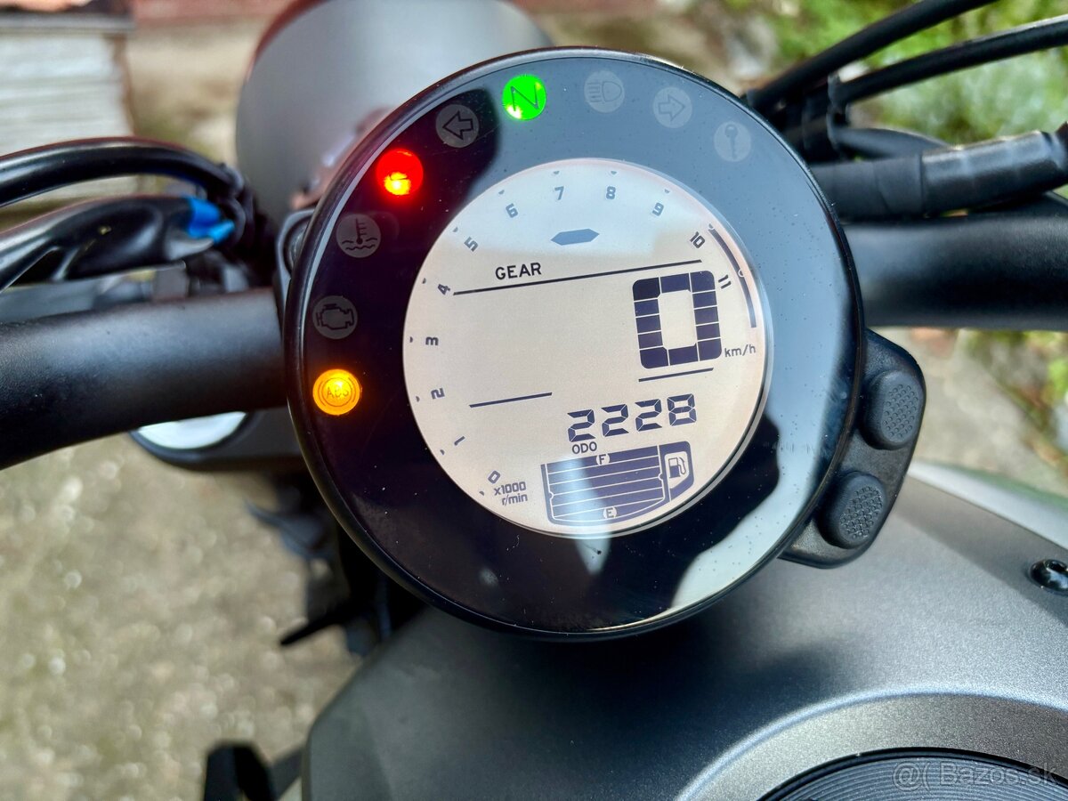 Yamaha XSR 700 - 3