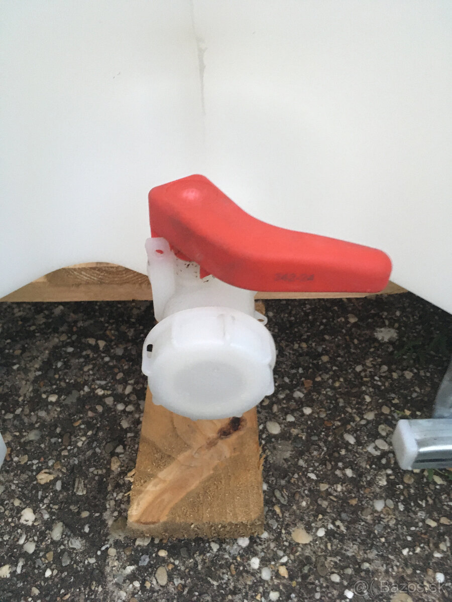 IBC, kubíkovka, vodná nádrž - 3