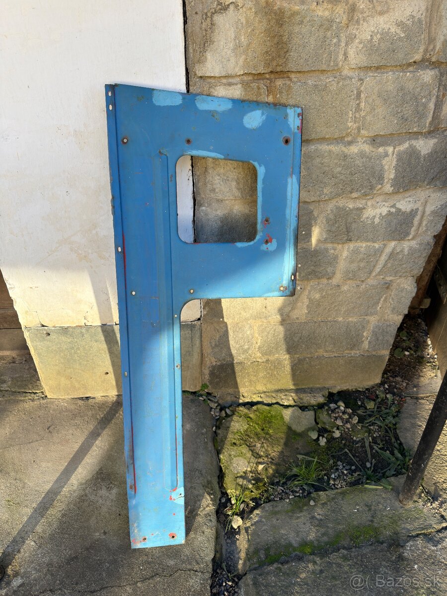 Kapotaž na Zetor 7011/7045 - 3