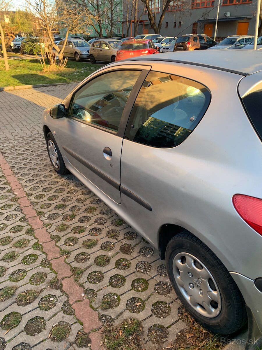 Peugeot 206 - 3