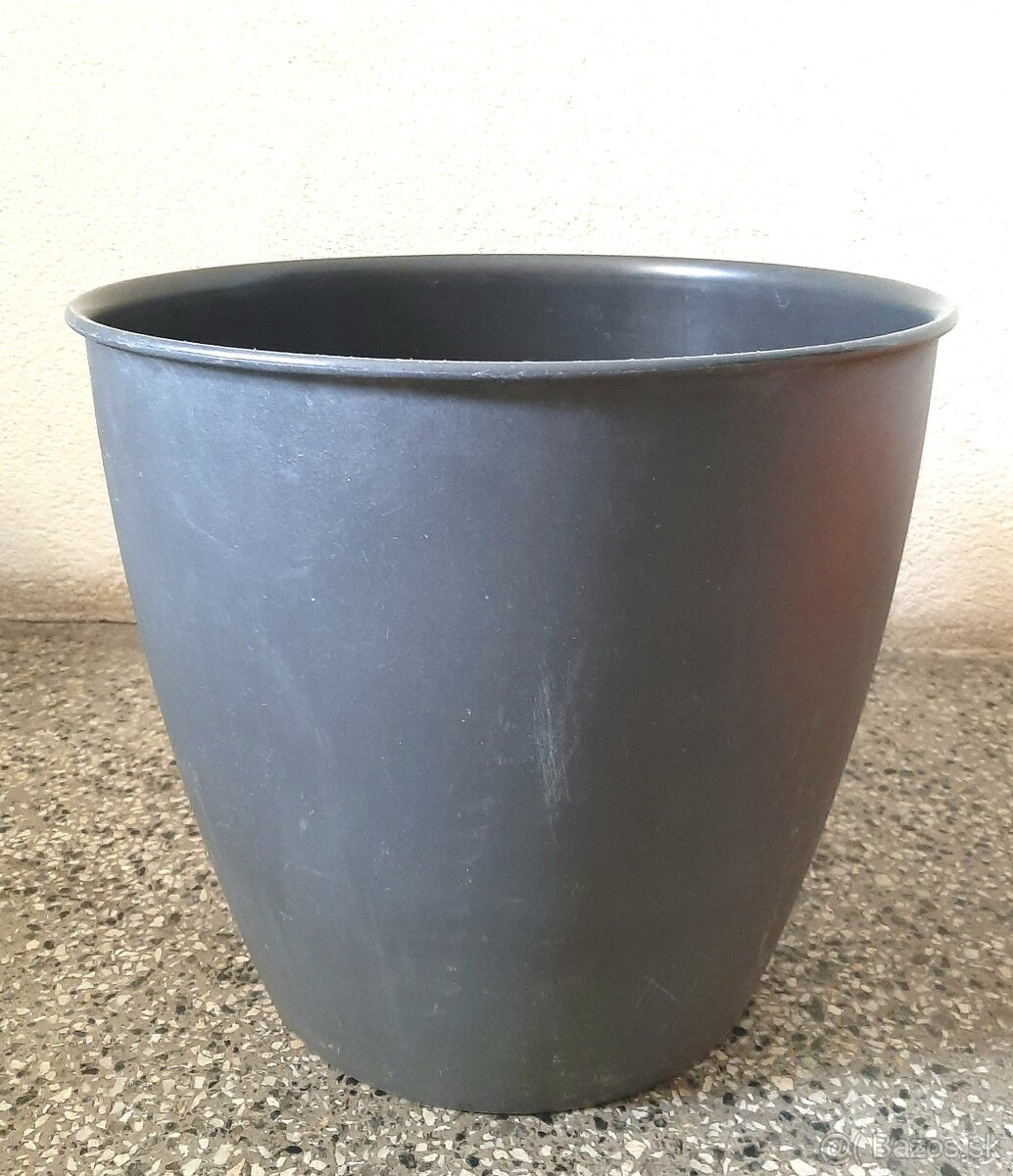 Kvetináče - veľké - 3