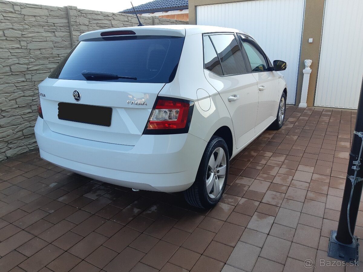 Škoda Fabia - 3
