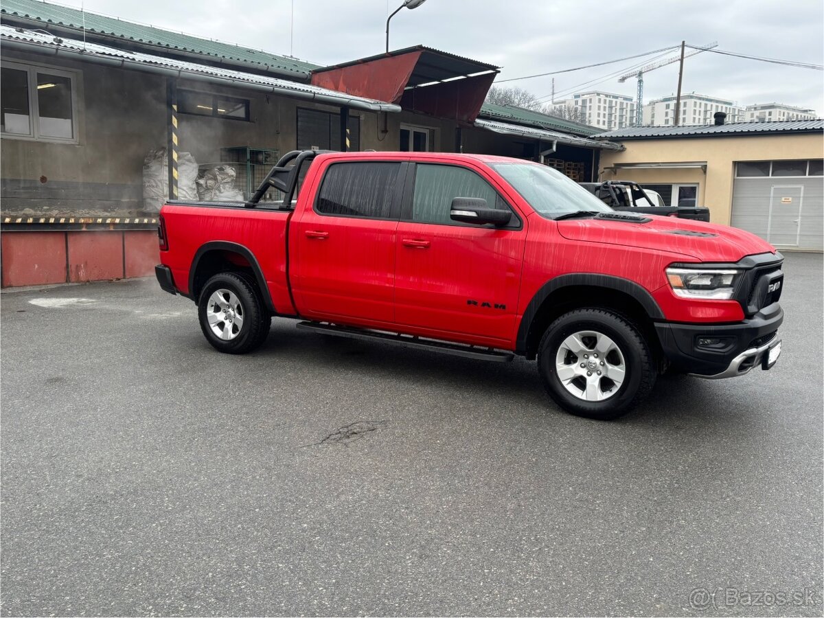 Dodge Ram 1500 REBEL - 3