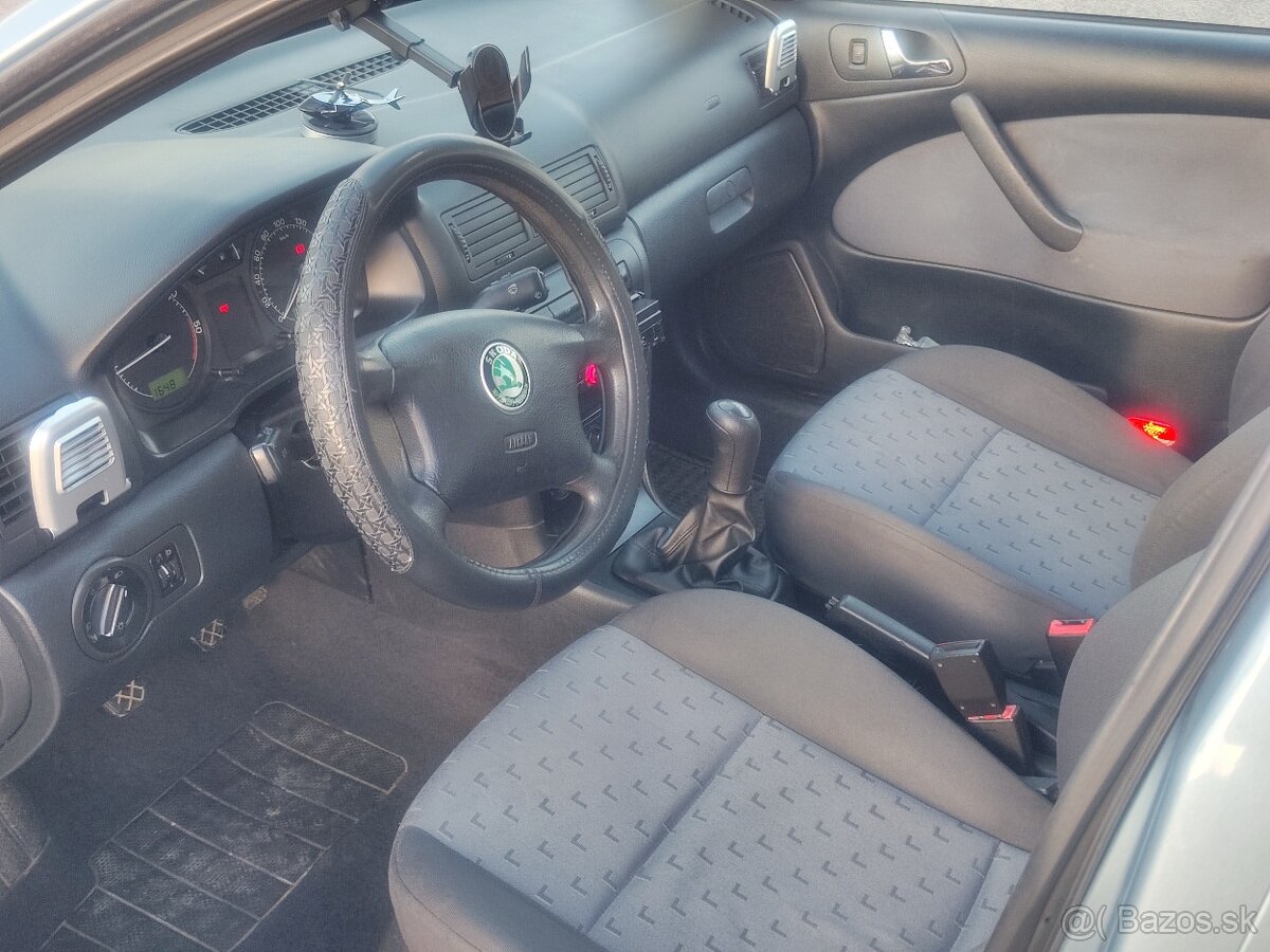 Predam Škoda Octavia 1.9 TDI 66KW - 3