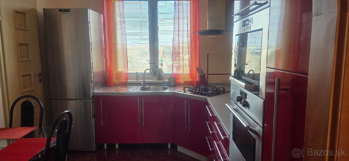 Prenájom 3-izbového bytu - 3