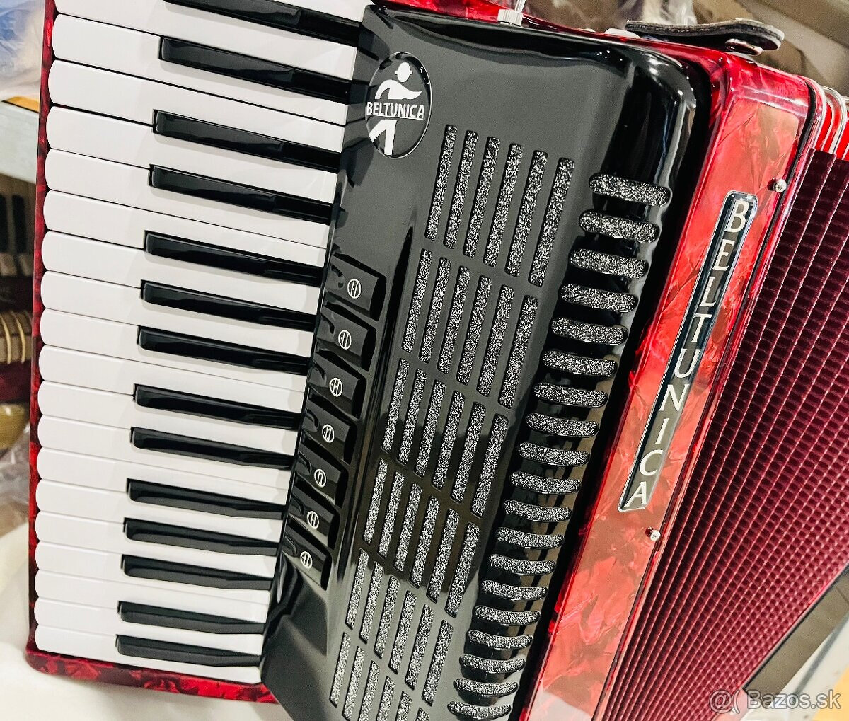 Nový akordeón BELTUNICA VIVALDI 80 basový- krásny zvuk, ľahu - 3