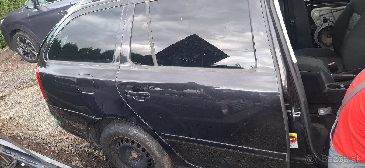 Rozpredám octaviu 2 facelift - 3