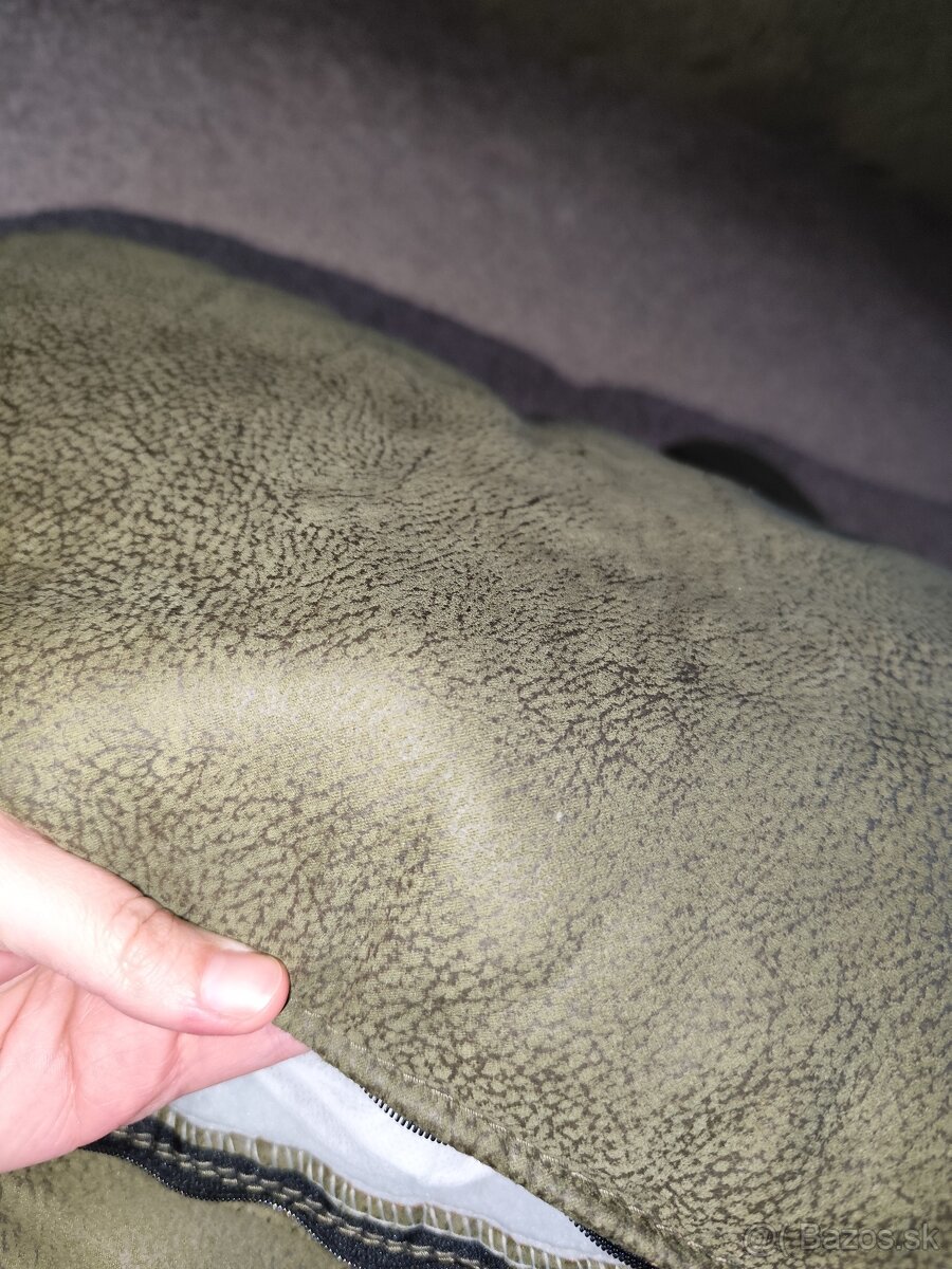 Olivovozelené dekoračné vankúše - 3