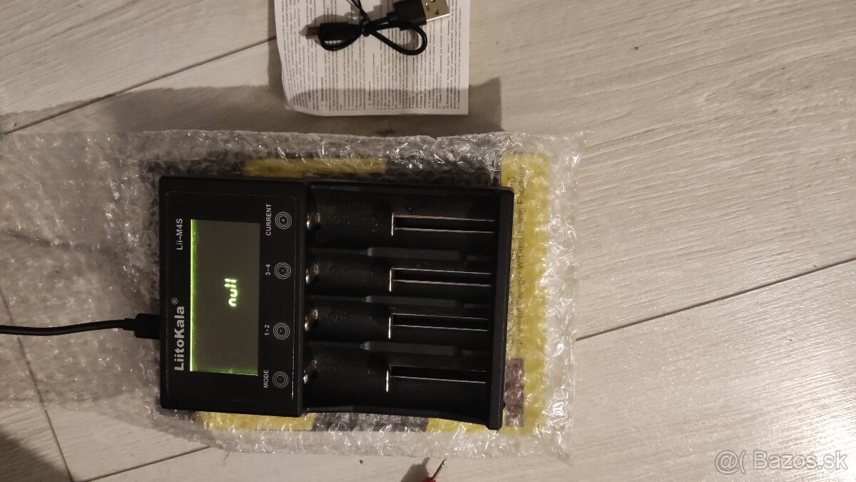 Liitokala M4S smart nabíjačka - 3