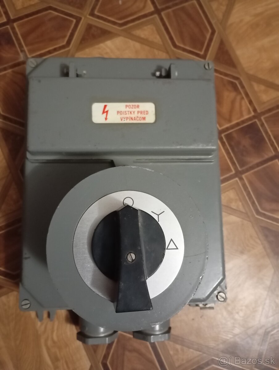 Reverzný vypínač. - 3