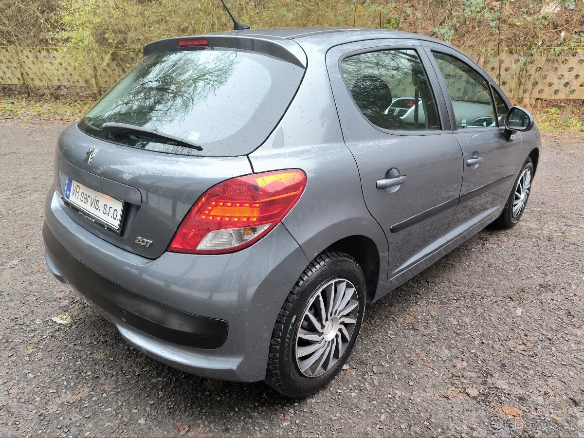 Peugeot 207 1.4i iba 156t.km rv3/2010 STK 7/2026 zachovalý - 3