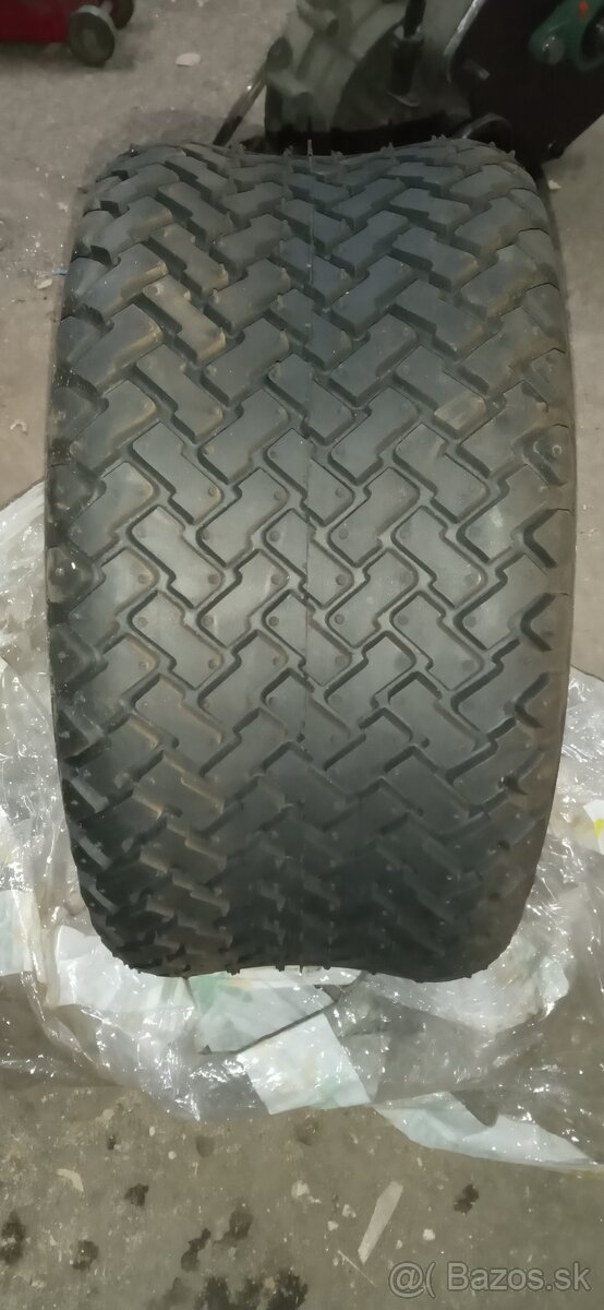 Zahradna kosacka, traktor, Pneu - 3