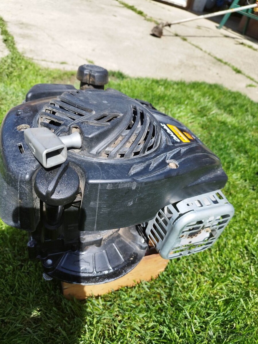 motor Briggs & Stratton 500E series - 3