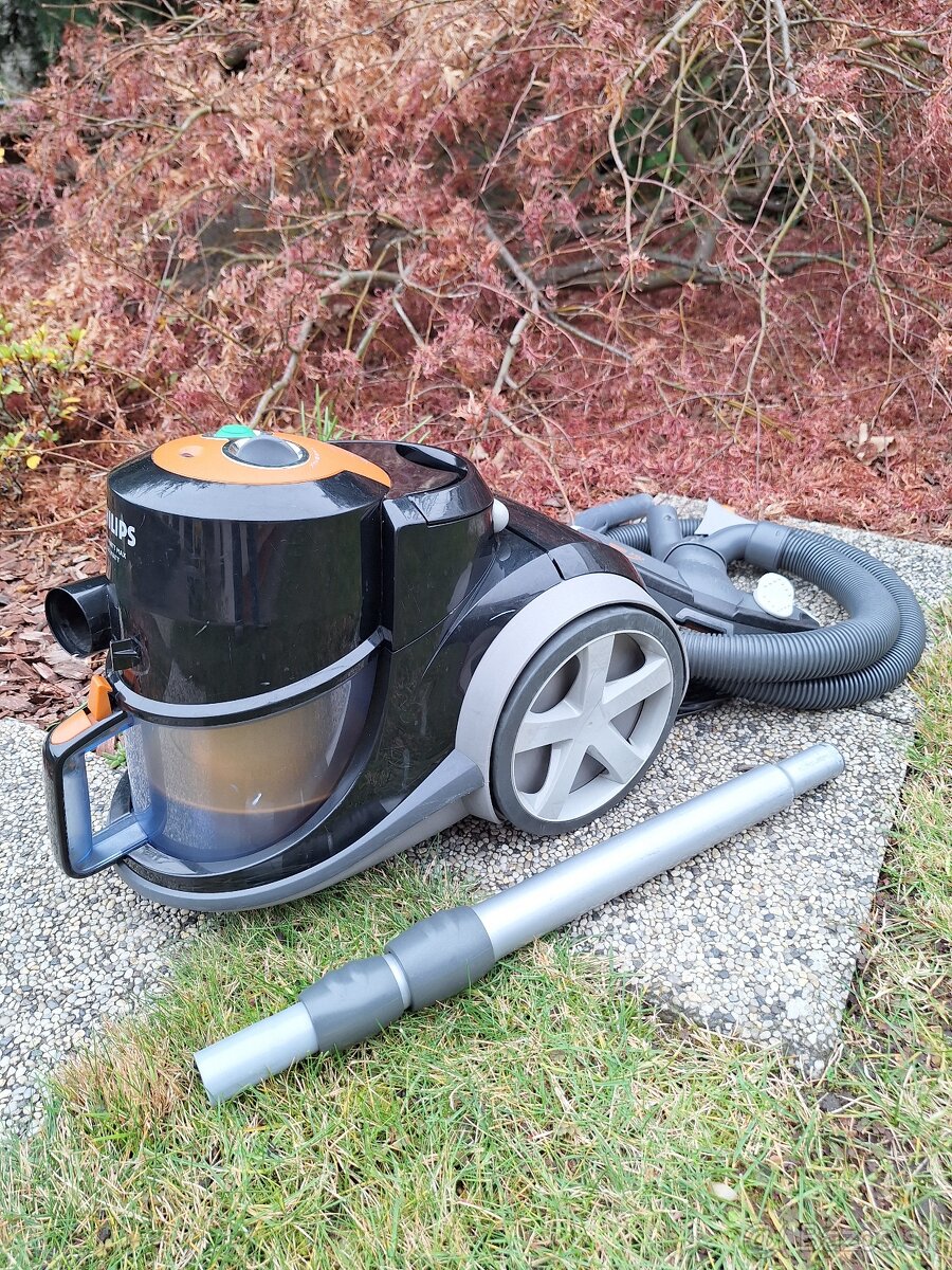 Predám vysávač Philips Marathon - 3