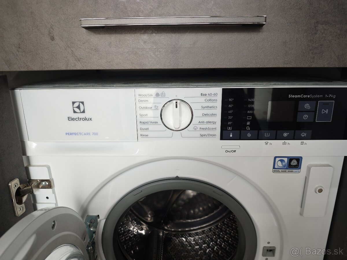 Electrolux perfectcare 700 - 3