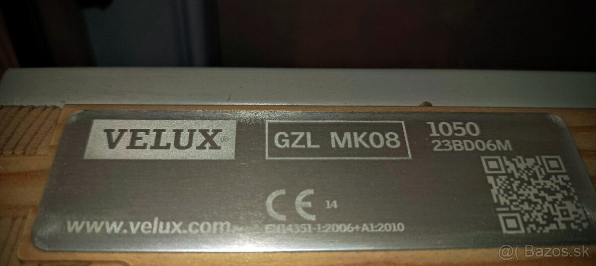 Strešné okná Velux , dvojsklo , používané, zachovalé - 3