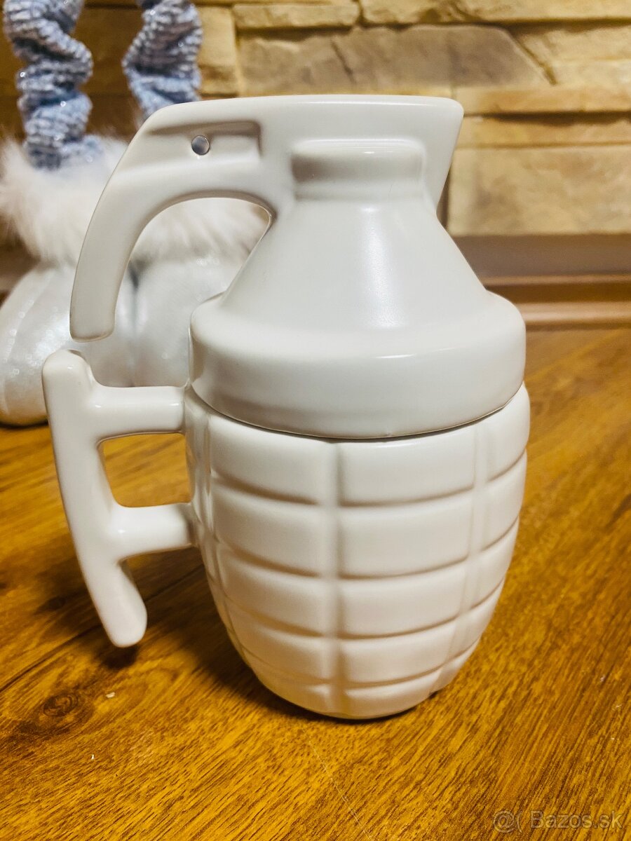 Mug / hrncek keramicky - granat - 3