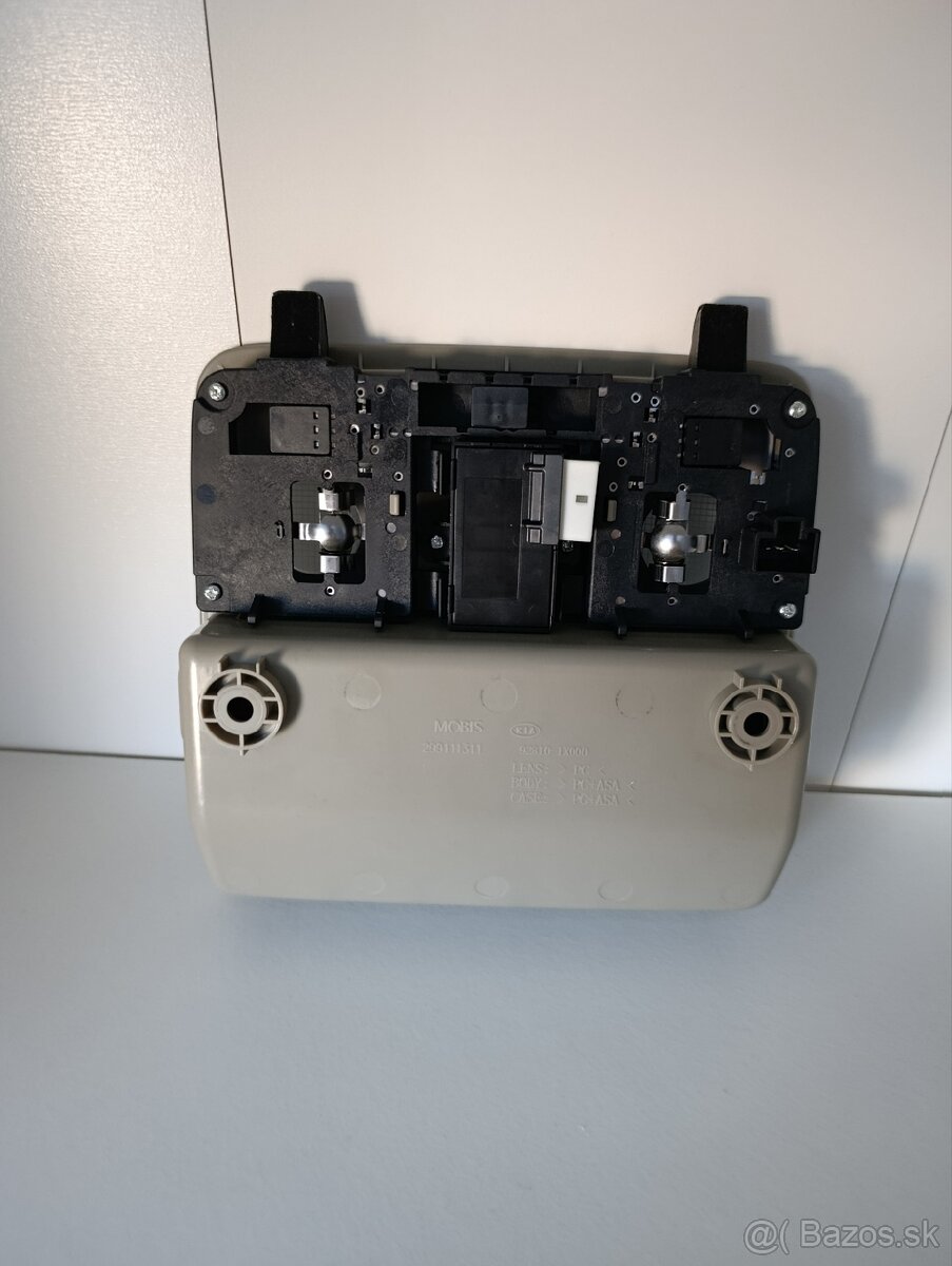 Stropné svietlo Kia - 3