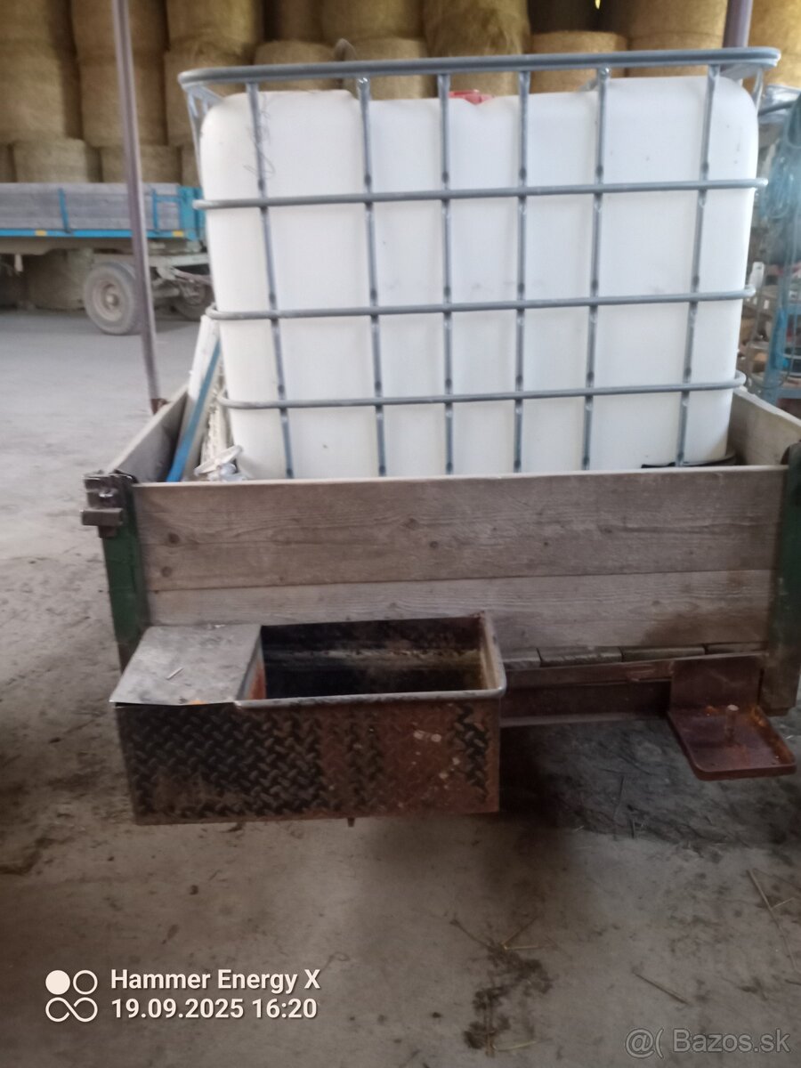 Cisterna,nádrž - 3