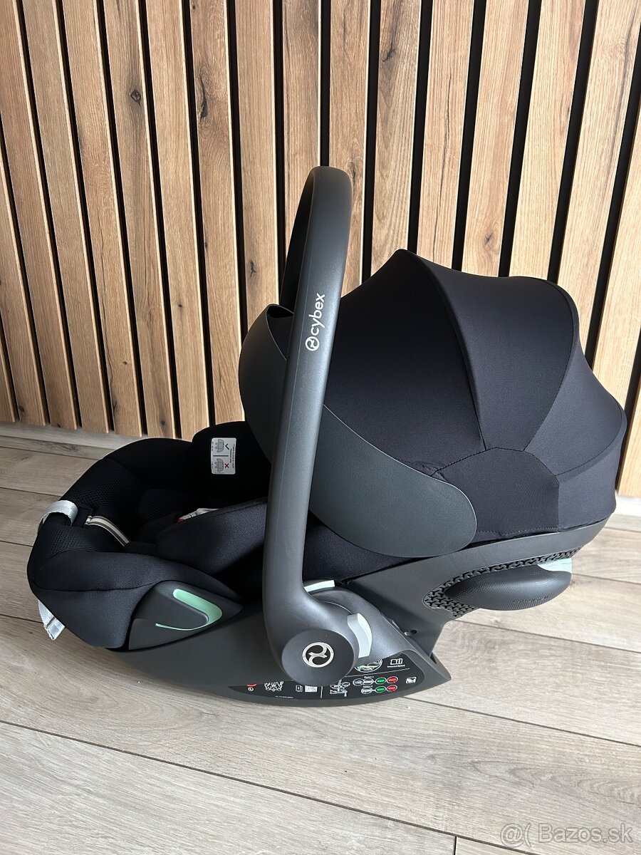 Vajíčko / autosedačka Cybex Cloud G i-size Plus Moon Black - 3