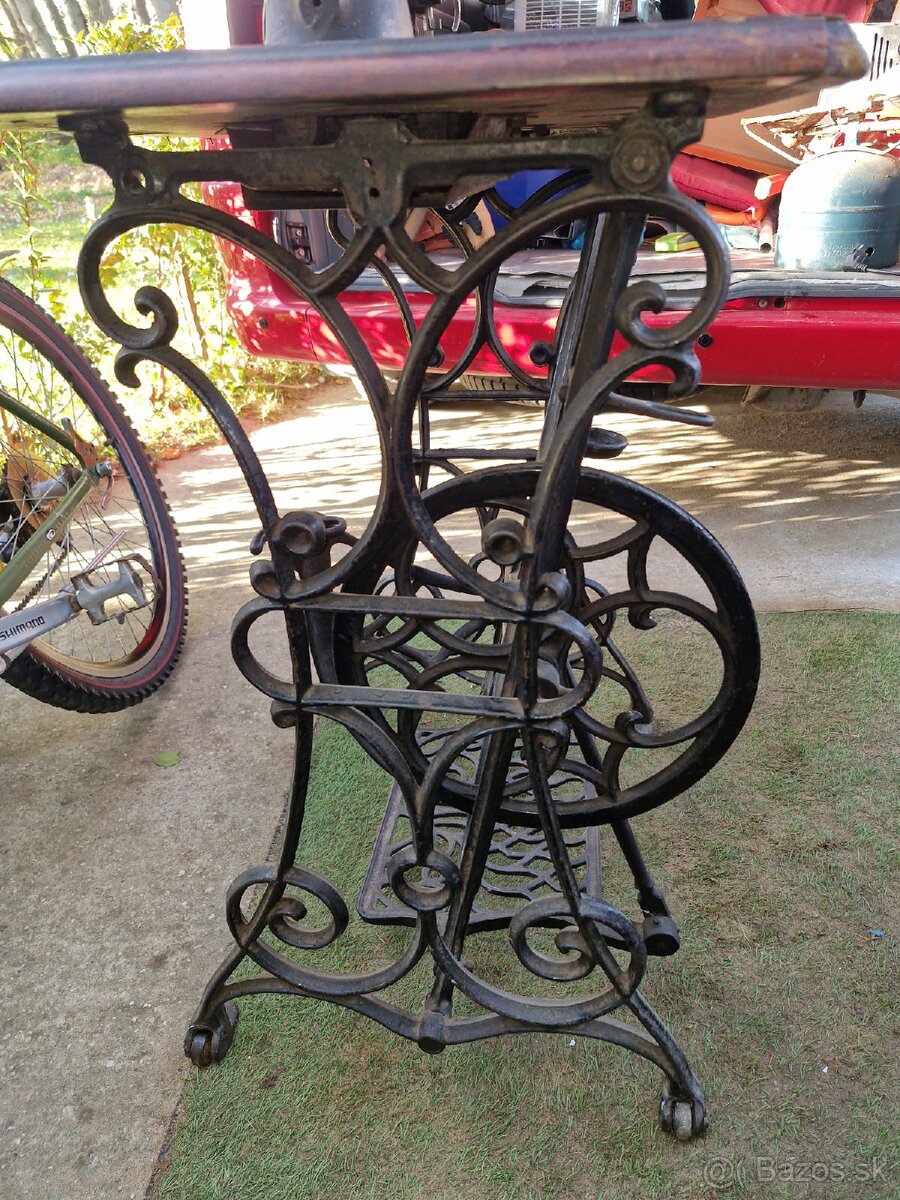 Singer šijací stroj - 3