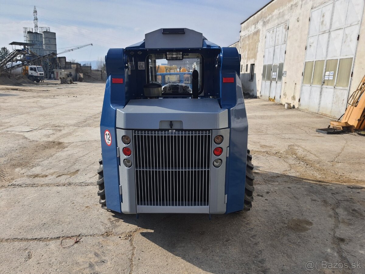 Nakladač - Novotný B-861 - 3