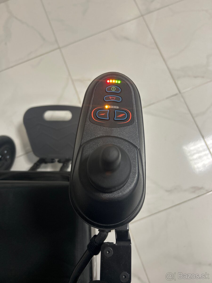 Elektrický invalidný vozík Quickie q50r NOVÝ - 3