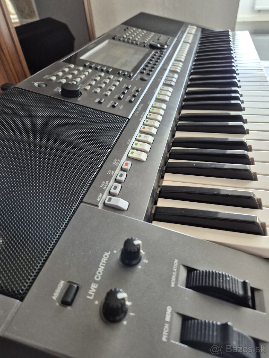 Yamaha Psr s770 - 3