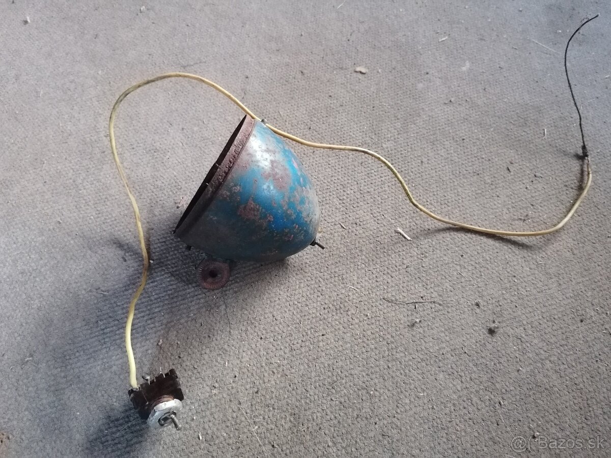 Predné svetlo na Stadion s11 - 3