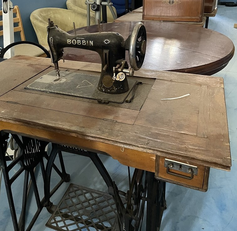 Šijací stroj ROYAL, SINGER, BOBIN (aj jednotlivo) - 3
