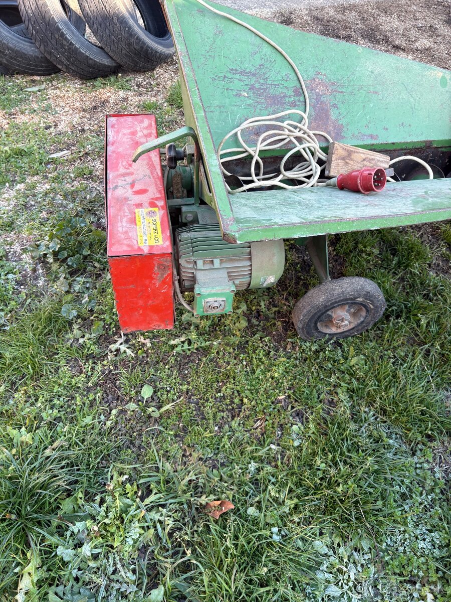 Šnekový dopravník 4 - 3