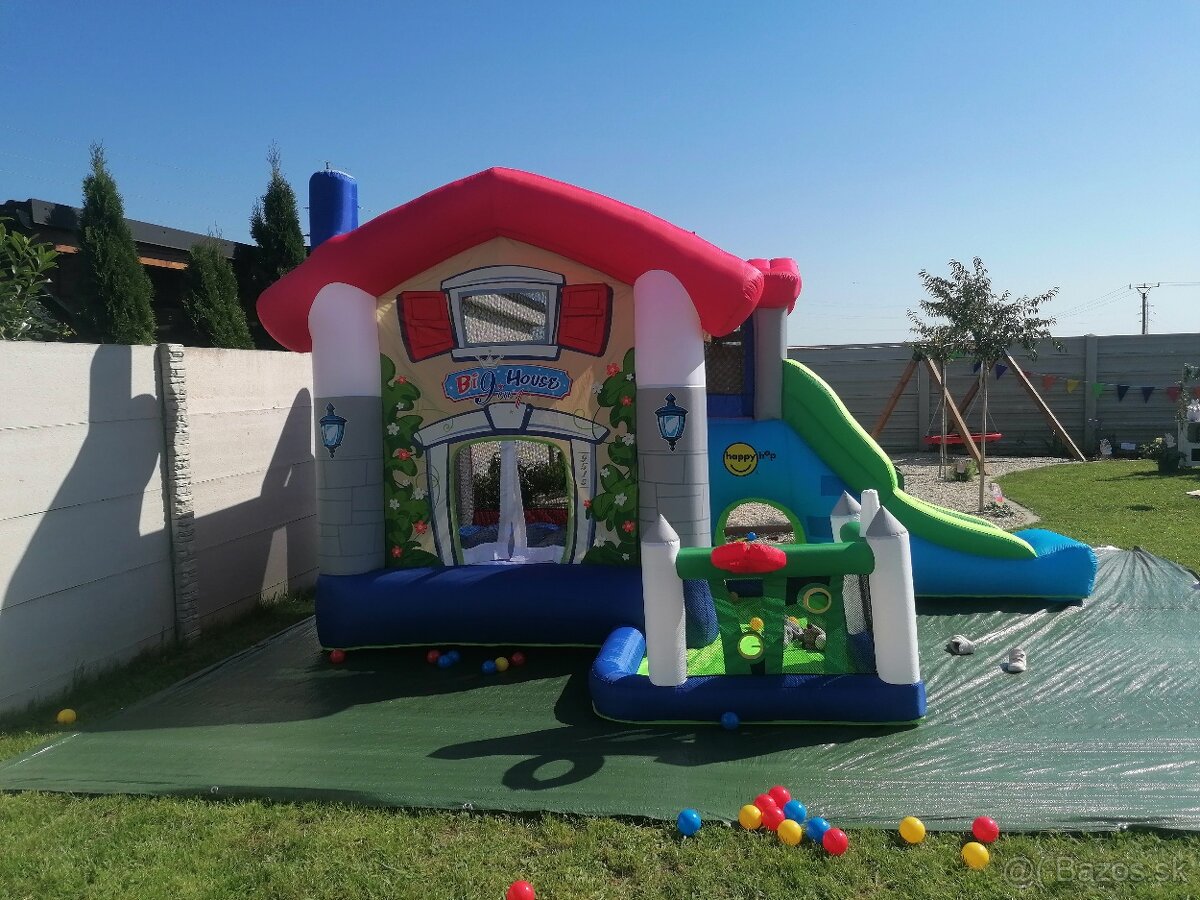 Skákacie hrady a šmykľavky - 3