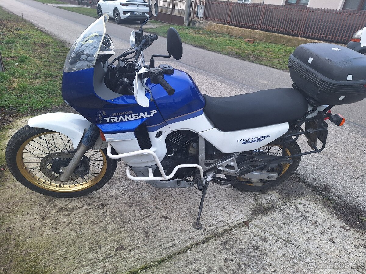 Honda XL 600 V Tranzalp - 3